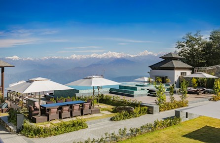 杜利克爾 Dusit Thani 無邊際泳池 + 喜馬拉雅山